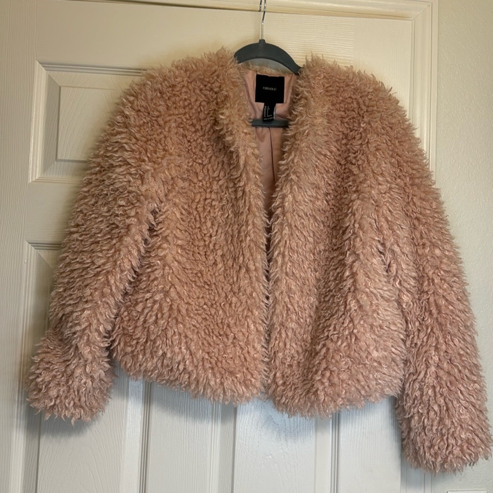 Faux fur jacket - Picture 5 of 5